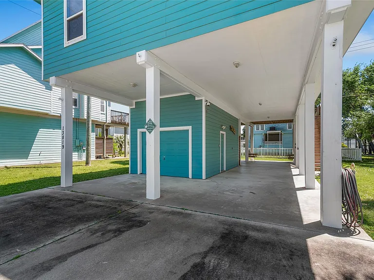 13819 Mutiny Ln — Photo 7