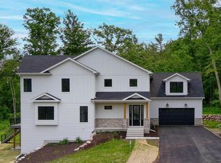 N2692 Forest Dr, Lake Geneva, WI 53147