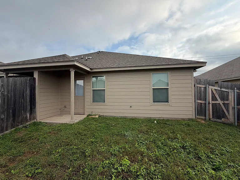 8337 Hogan Rd #A — Photo 14