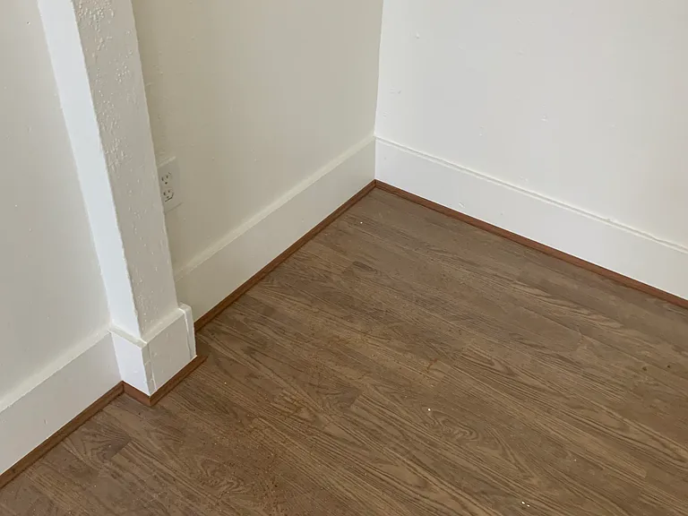 211 1/2 H St #211-1/2 — Photo 24