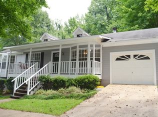 5821 Janet Dr, Trussville, AL 35173