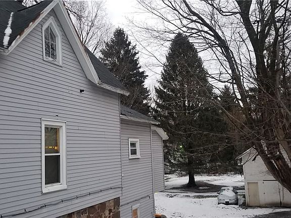 5th image of 30 Mill St