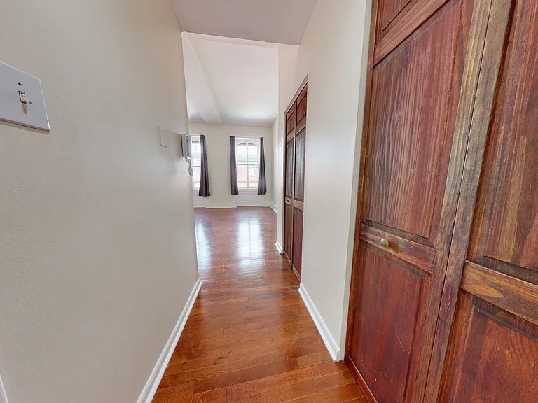 1814 Spruce St #3F — Photo 5