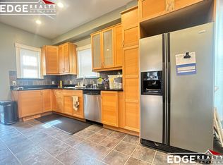 17 Gordon St #1, Allston, MA 02134