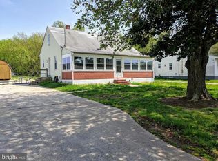 2742 Cox Neck Rd, Chester, MD 21619