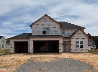 226 Laborde Ln, Raeford, NC 28376