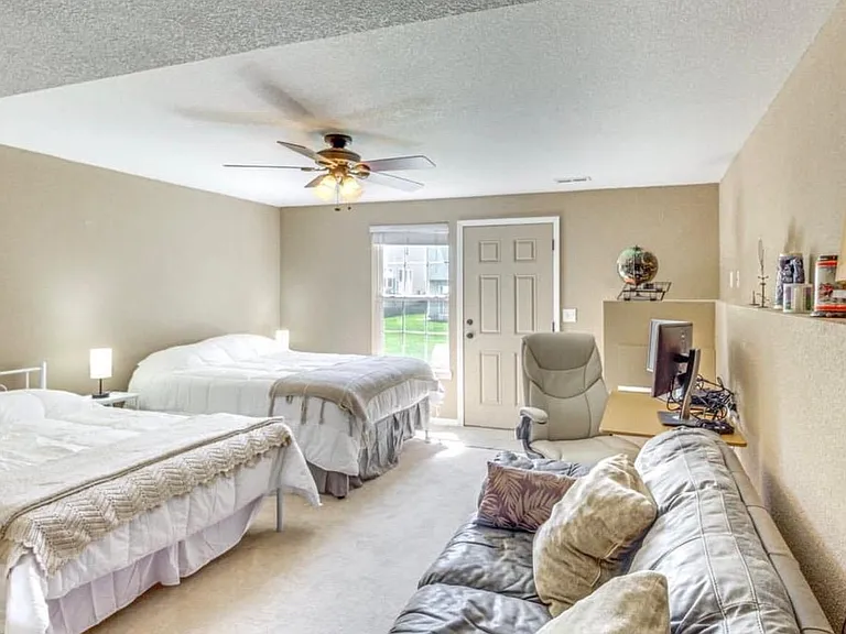 2230 SW Suncatcher Rd — Photo 22