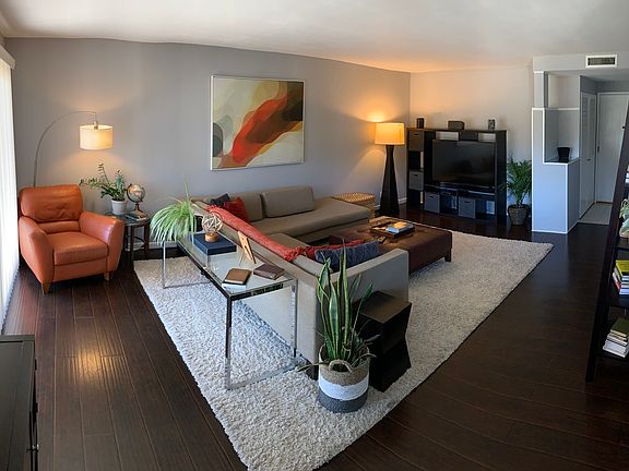 3rd image of 12035 Beverly Blvd #2