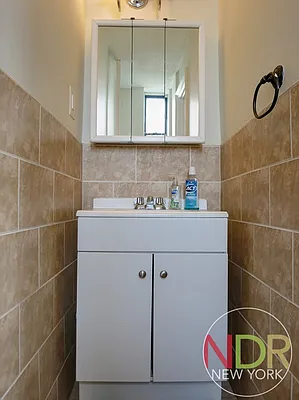 Rented by Next Door Realty NYC | media 33