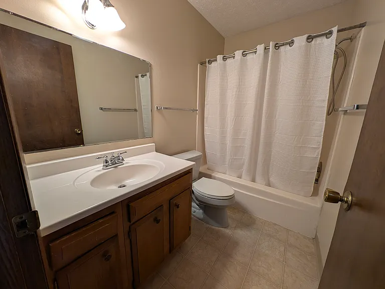 601 Colony Rd — Photo 7