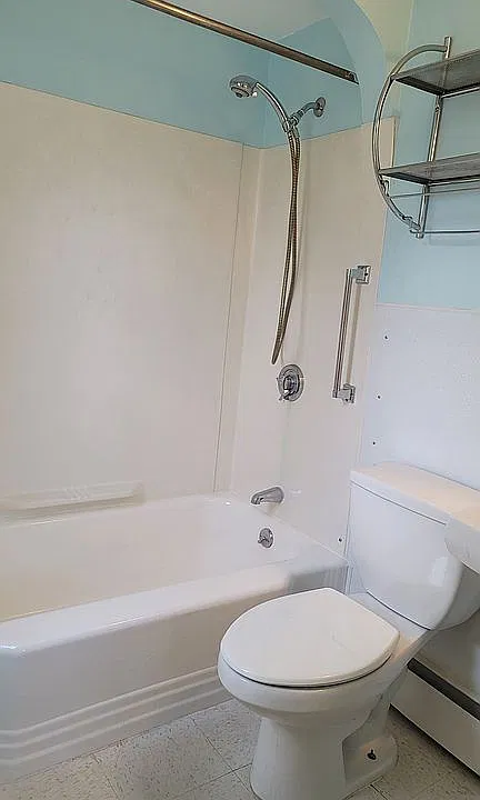 3rd fl bath