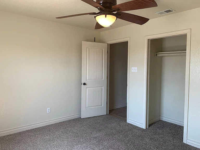 15521 Cruiser St #A — Photo 11
