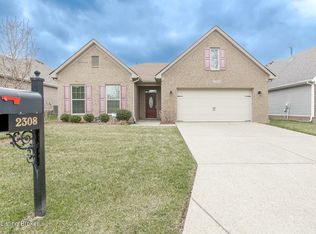 2308 Somersly Pl, Louisville, KY