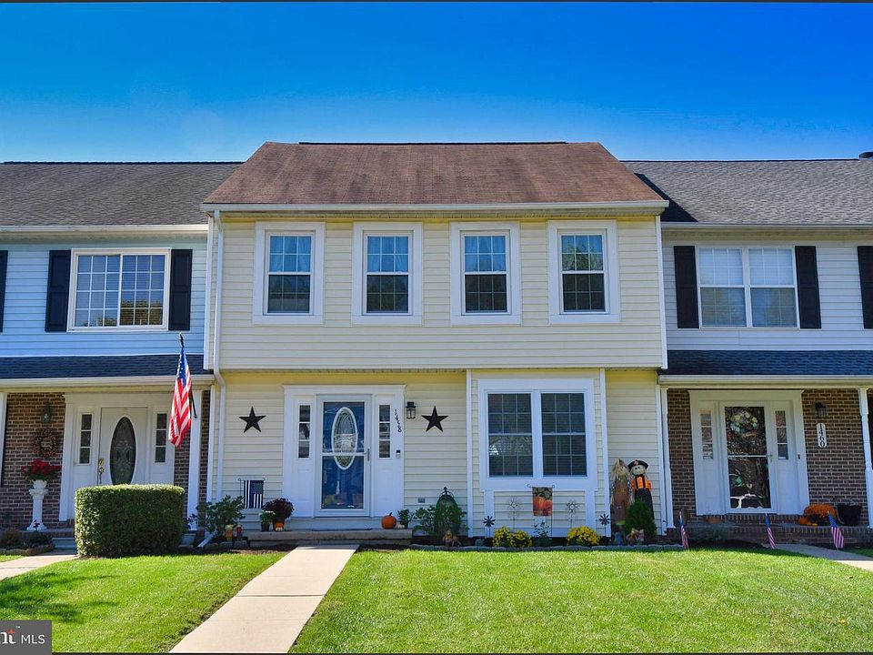 1st image of 1458 Landis Cir