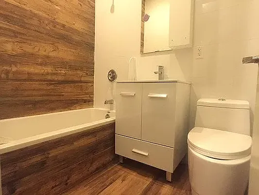 Rented by ERNY LLC | media 38
