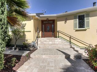 14923 Sobey Rd, Saratoga, CA 95070