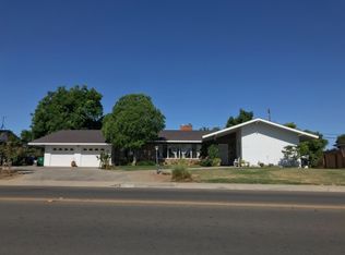 1479 Greenwood Ave, Sanger, CA 93657