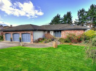 56 Chapman Loop, Steilacoom, WA 98388