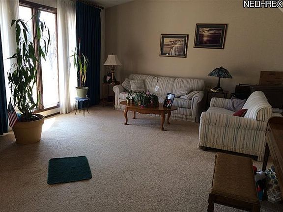 2nd image of 4739 Cottonwood Ln