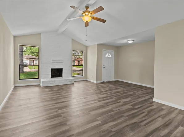 5026 Fitzwater Dr, Spring, TX 77373