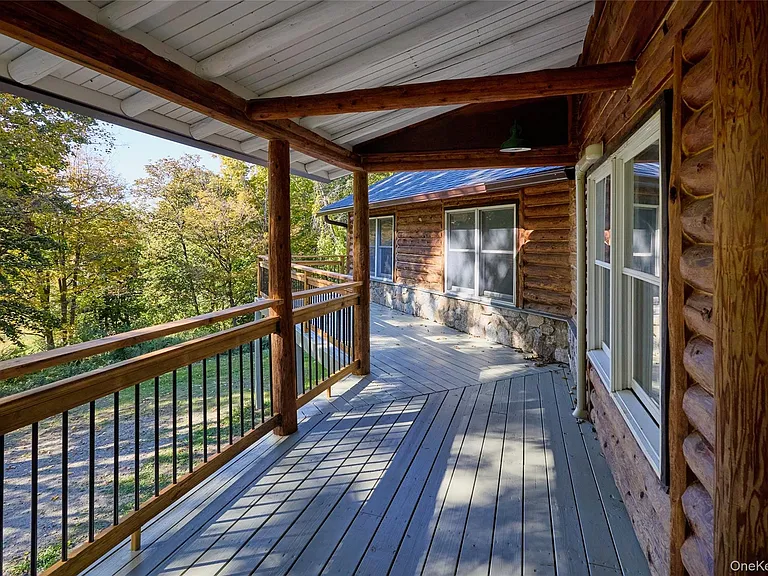 568 Oak Summit Rd — Photo 43