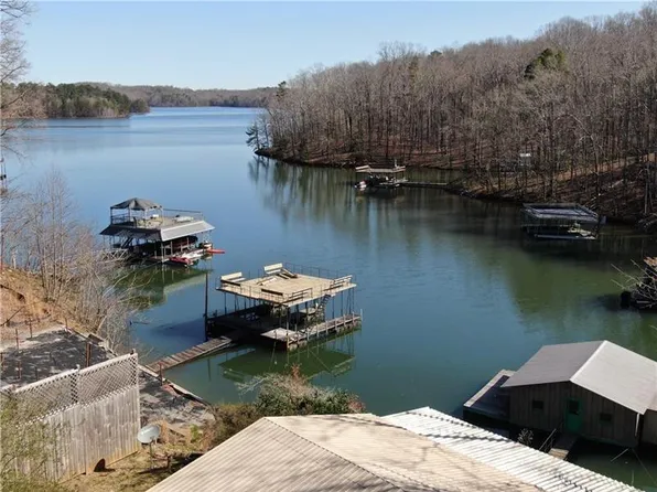 9700 Lee Cir, Gainesville, GA 30506
