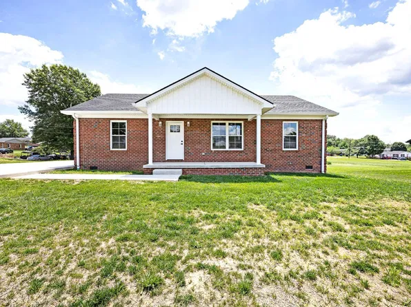 104 Popes Creek Dr, Campbellsville, KY 42718