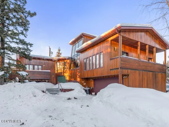 4814 Malibu Rd, Anchorage, AK 99517