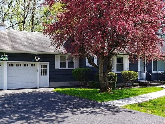 3rd image of 101 Green Acres Dr