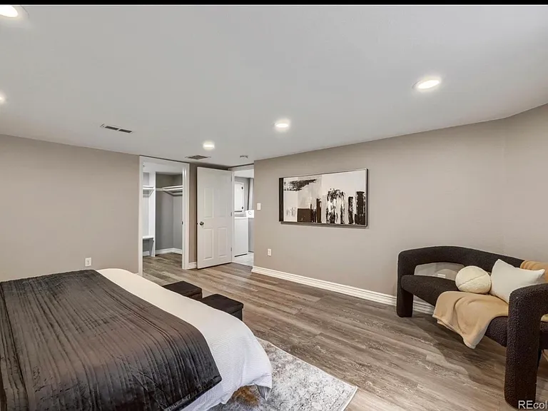 7085 E 72nd Pl #B — Photo 2