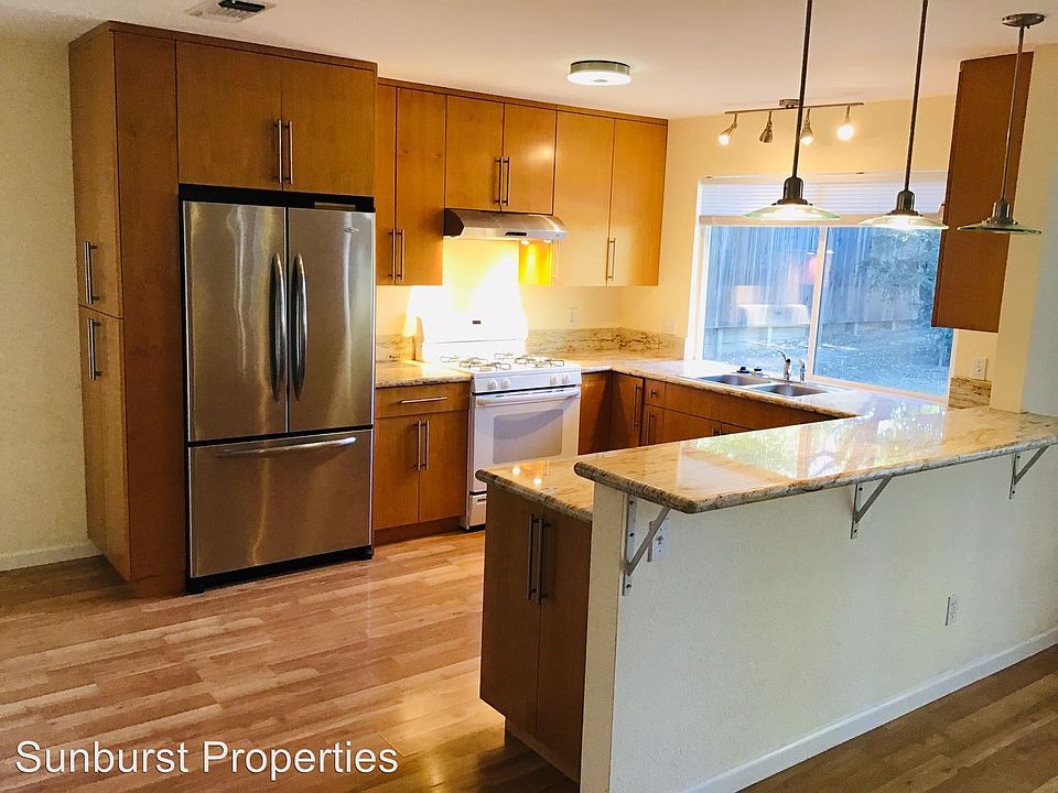 1st image of 7017 Woodmore Oaks Dr