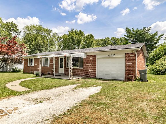 3rd image of 462 Woodview Dr