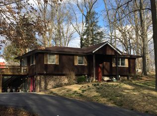 714 N Deer Run Rd, Salem, IN 47167