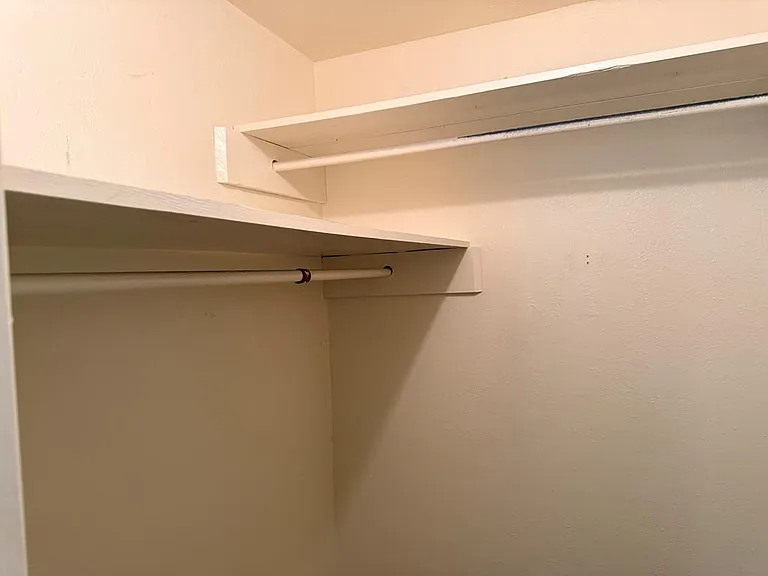 4425 Humble Ave — Photo 14