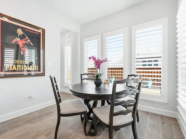 704 Pony Foot Dr — Photo 12