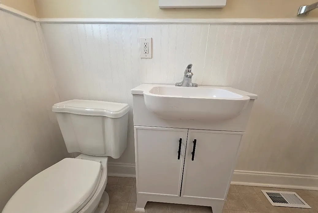 318 E. Evans Street - 1 — Photo 4