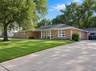 8426 Braes Blvd, Houston, TX 77025