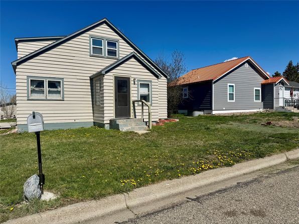 122 3rd Ave NW, Cut Bank, MT 59427