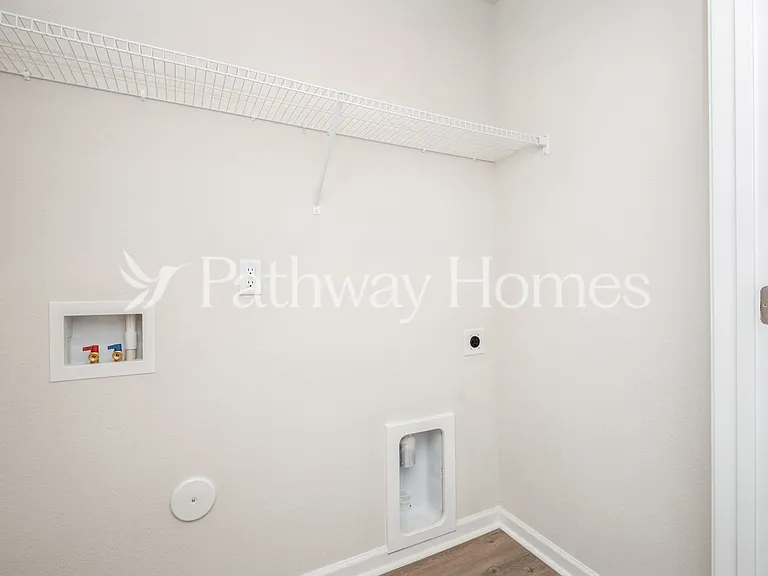 7116 Galway City St — Photo 12