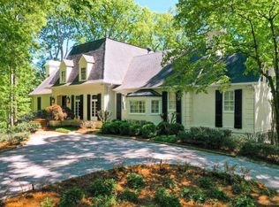 5935 Winterthur Rdg, Atlanta, GA 30328