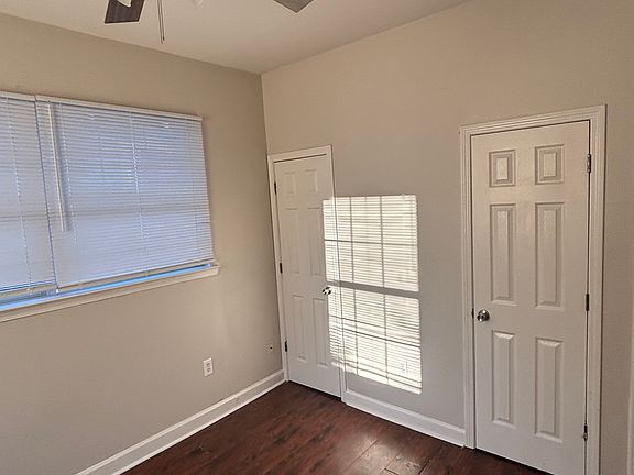 5th image of 12 Saint Claude Ct #14
