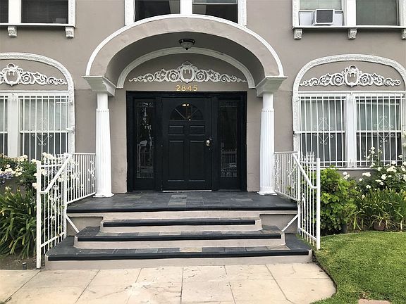 2nd image of 2845 San Marino St #9