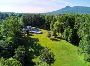 270 Golf Course Rd, Pilot Mtn, NC 27041