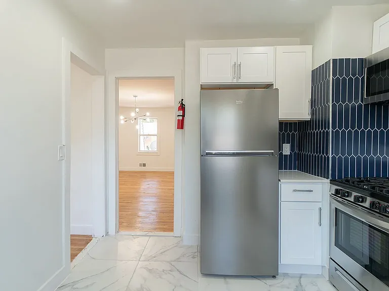 501 Adams Ln #6H — Photo 6