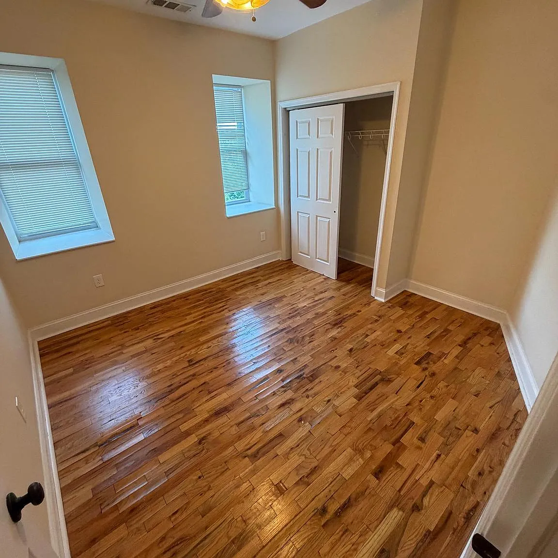 3 bed, 1.5 bath, 1719 sqft, $2,800 — Photo 4