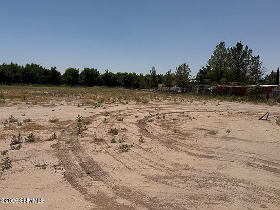 2nd image of 455 Highway 192