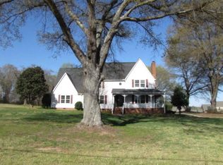 607 E Victor Hill Rd, Duncan, SC 29334