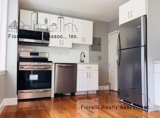 37 Charter St #2, Boston, MA 02113