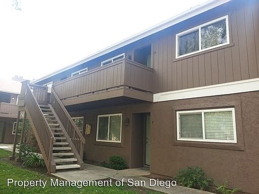 1st image of 1915 E Grand Ave Unit 9