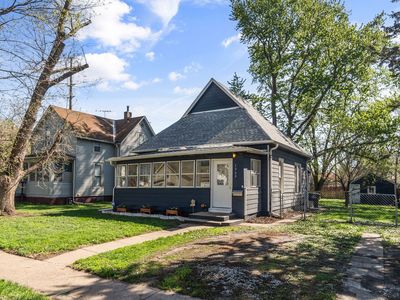 1369 York St, Des Moines, IA, 50316